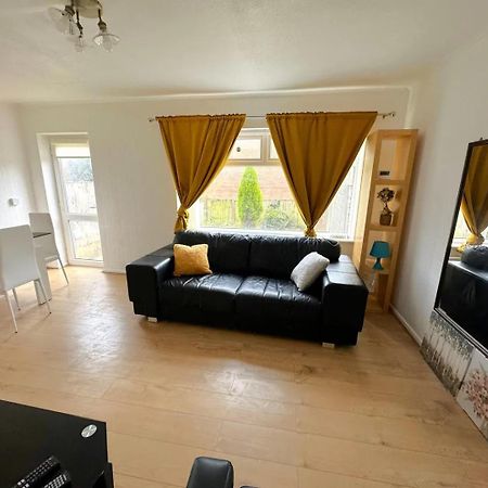 Cosy & Quiet House Close To Etihad And City Centre 曼彻斯特 外观 照片