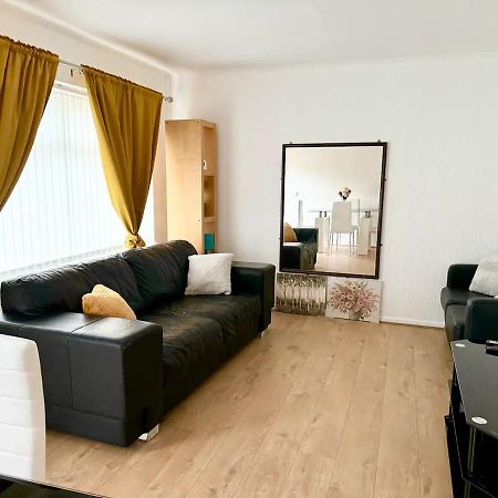 Cosy & Quiet House Close To Etihad And City Centre 曼彻斯特 外观 照片