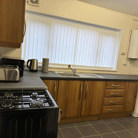 Cosy & Quiet House Close To Etihad And City Centre 曼彻斯特 外观 照片