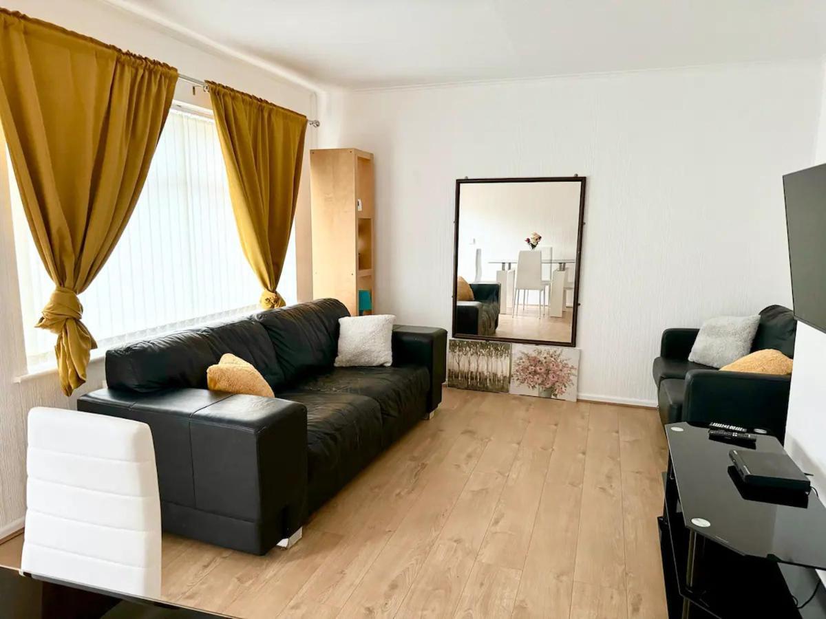 Cosy & Quiet House Close To Etihad And City Centre 曼彻斯特 外观 照片